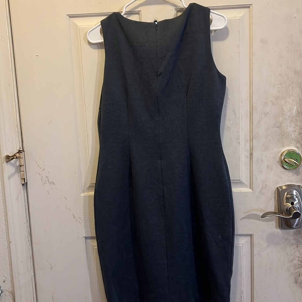 IVANKA TRUMP DRESS - Picture 6 of 8